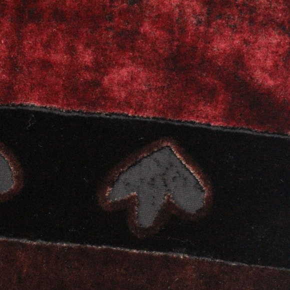 Italian Silk Velvet Burnout Scarf Floral Paisley Heart Black Red Green - Picture 10 of 12